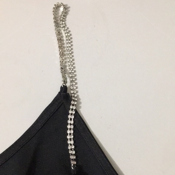 H&M Camisole w/Rhinestone Straps - Picture 3 of 6